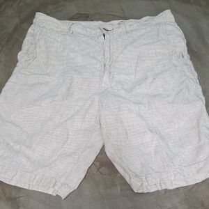 Tommy Bahama Men's Light Striped Shorts